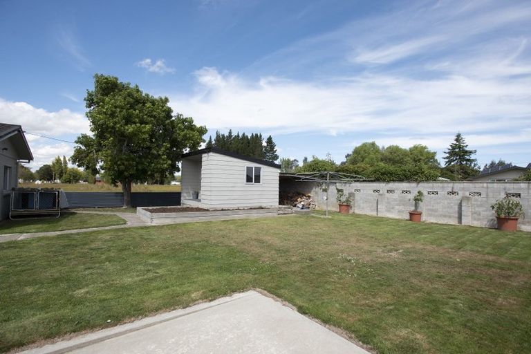 Photo of property in 3 Church Street, Winton, 9720