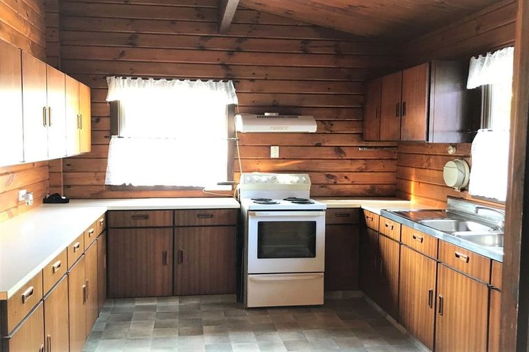 Photo of property in 29 Gibson Street, Ross, 7812