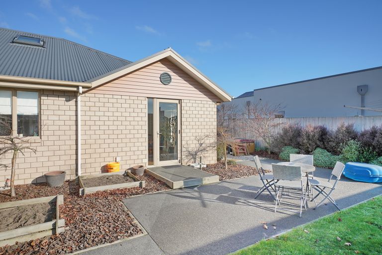 Photo of property in 28 Tosswill Road, Prebbleton, 7604