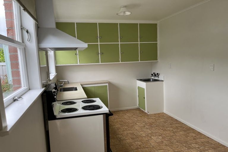 Photo of property in Shakespeare Flats, 48c Merton Street, Trentham, Upper Hutt, 5018