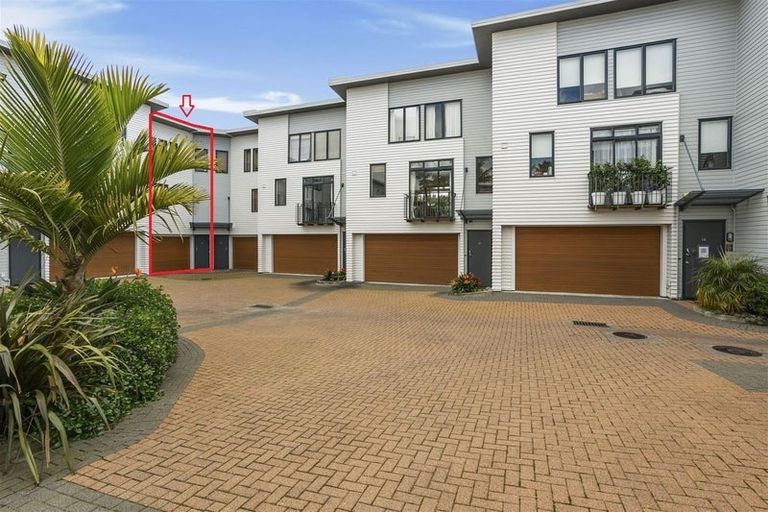 Photo of property in 14/50 Livingstone Street, Westmere, Auckland, 1022