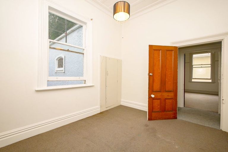 Photo of property in 74a Manor Place, Dunedin Central, Dunedin, 9016