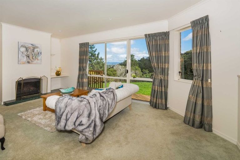 Photo of property in 22 Dene Court Lane, Greenhithe, Auckland, 0632