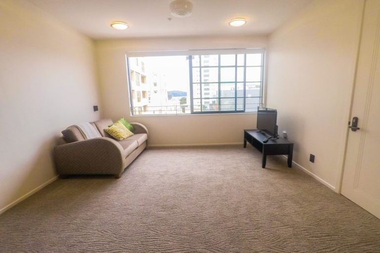 Photo of property in 304/3 Roxburgh Street, Mount Victoria, Wellington, 6011