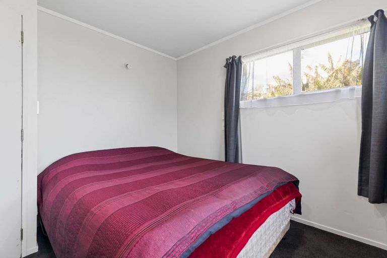 Photo of property in 5 Kepler Place, Clover Park, Auckland, 2019