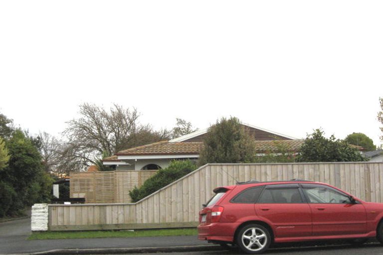Photo of property in 2/61 Ranfurly Street, St Albans, Christchurch, 8014