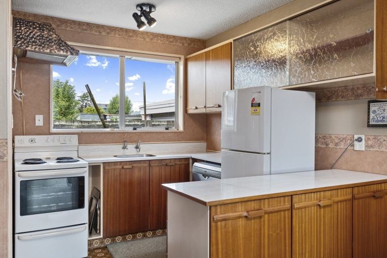 Photo of property in 4/15 Division Street, Riccarton, Christchurch, 8041