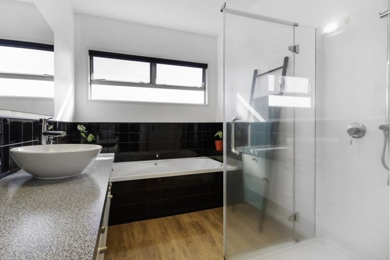 Photo of property in 118 Brook Place, Whangamata, 3620