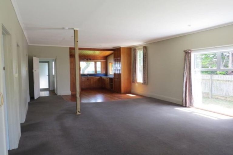 Photo of property in 8 Arawa Street, Welbourn, New Plymouth, 4312