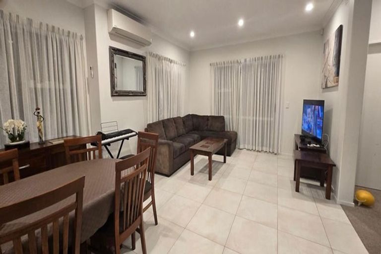 Photo of property in 58 Matairangi Avenue, Totara Heights, Auckland, 2105