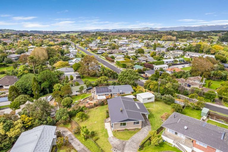 Photo of property in 10 Kaiwaka Road, Waiuku, 2123