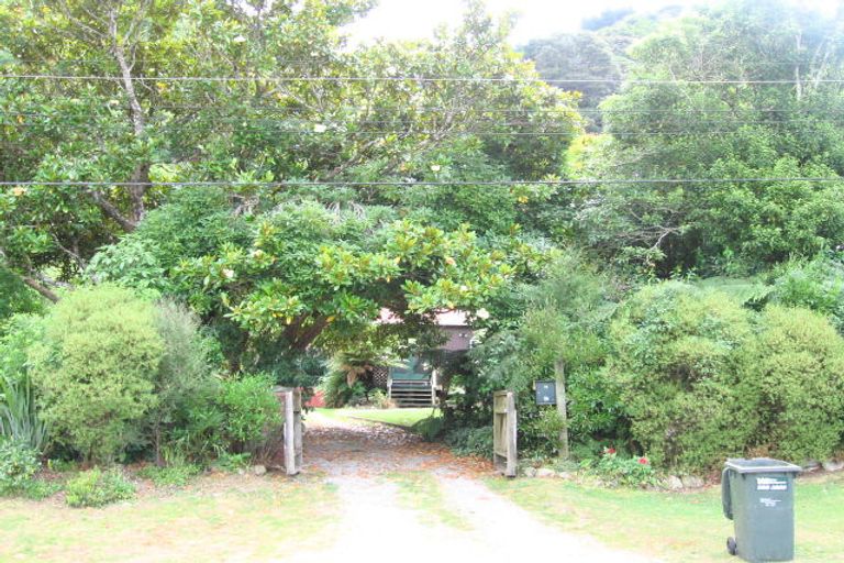 Photo of property in 10 Bridge Road, Birchville, Upper Hutt, 5018