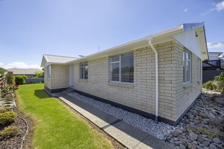 Photo of property in 9 Lorenzen Bay Road, Raglan, 3225