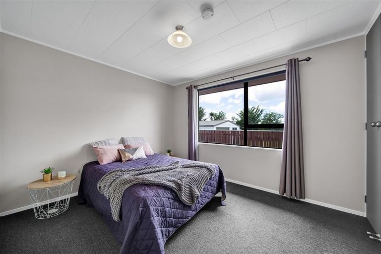 Photo of property in 51 Sunnyvale Street, Bell Block, New Plymouth, 4312