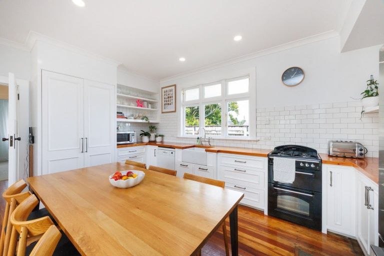 Photo of property in 143 Oxford Street, Ashhurst, 4810