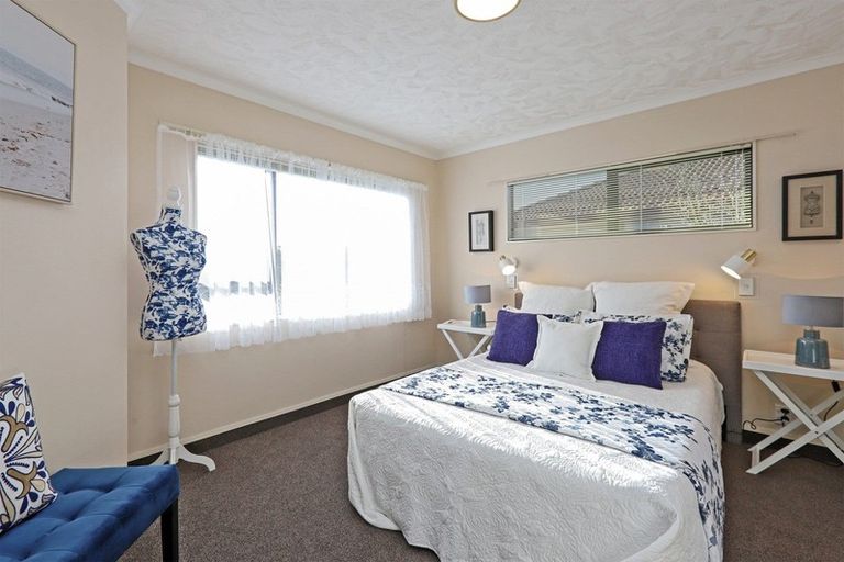 Photo of property in 3 Beaufort Place, Taradale, Napier, 4112