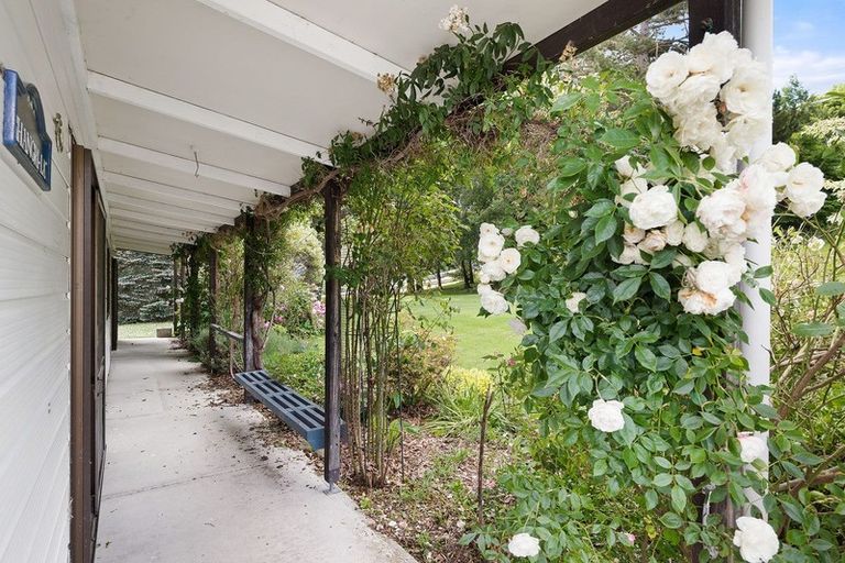 Photo of property in 1 Harper Place, Lake Coleridge, 7572