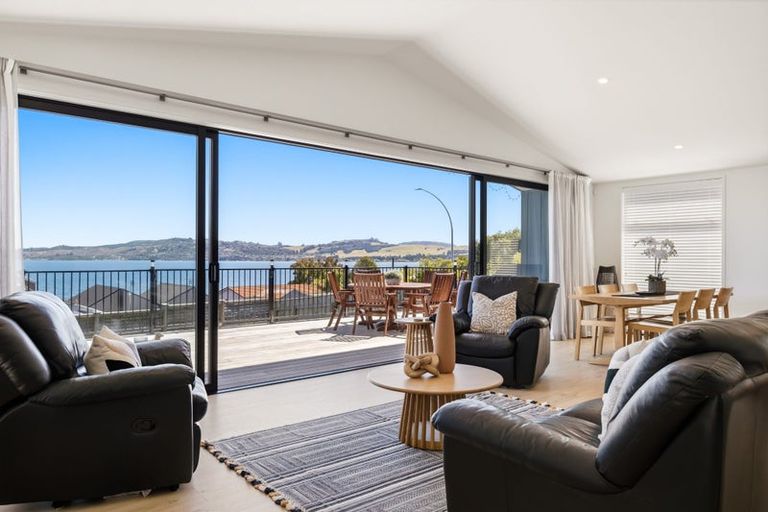 Photo of property in 184a Lake Terrace, Hilltop, Taupo, 3330