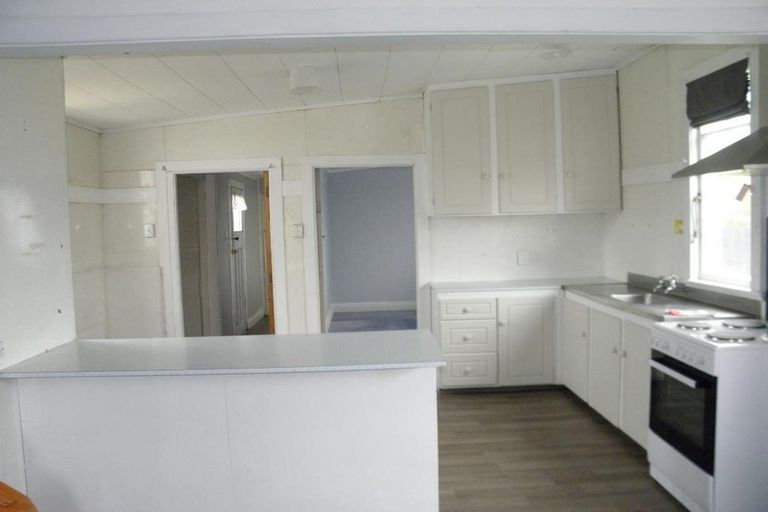 Photo of property in 43 Hastings Street, Ohai, 9635