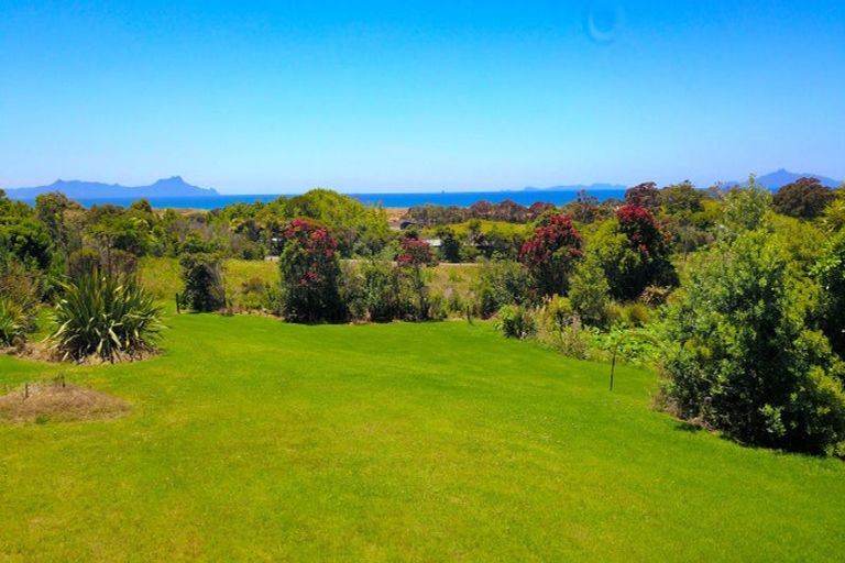 Photo of property in 14 Cullen Road, Waipu, 0582