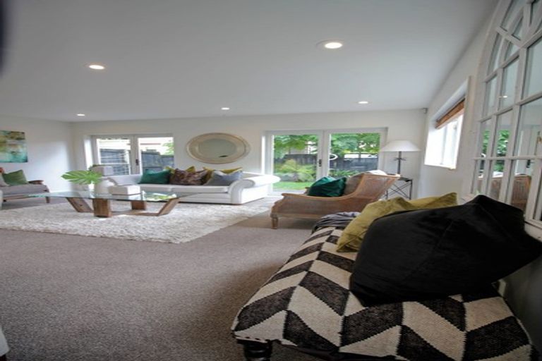 Photo of property in 12 Pecan Place, Avondale, Auckland, 0600