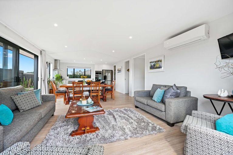 Photo of property in 63 Ladeira Place, Fitzroy, Hamilton, 3206