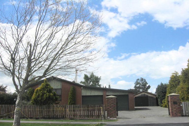 Photo of property in 24 Burnett Street, Oxford, 7430