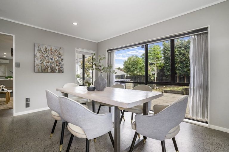 Photo of property in 37 Rochester Crescent, Somerville, Auckland, 2014