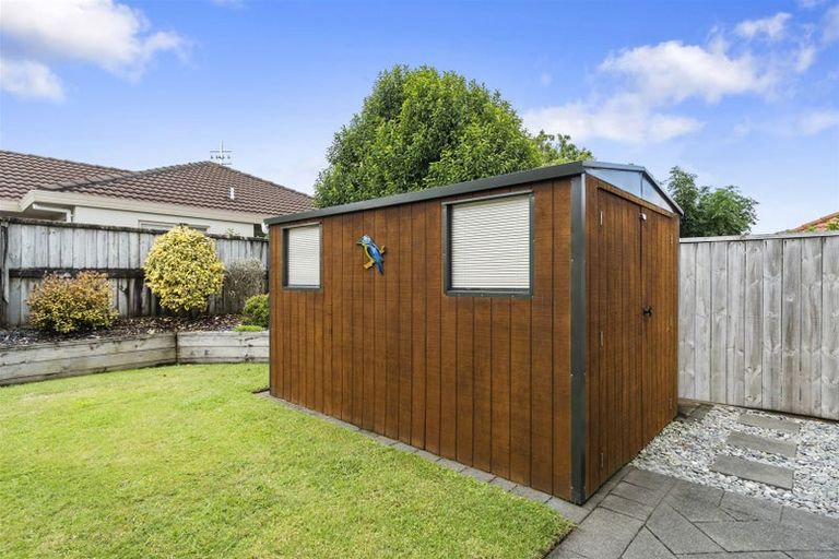 Photo of property in 40 Beachwater Drive, Papamoa Beach, Papamoa, 3118