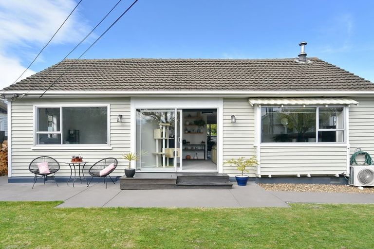 Photo of property in 14 Pannell Avenue, Wainoni, Christchurch, 8061