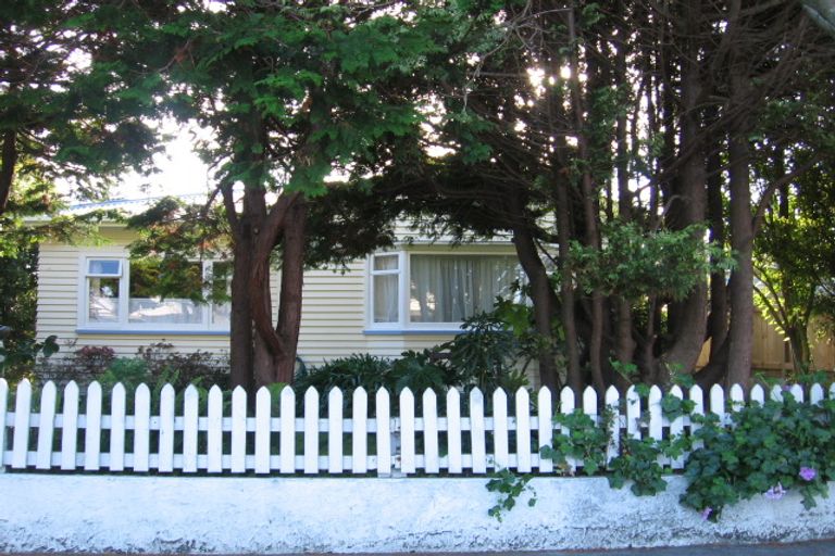 Photo of property in 49 Bristol Square, Hutt Central, Lower Hutt, 5010
