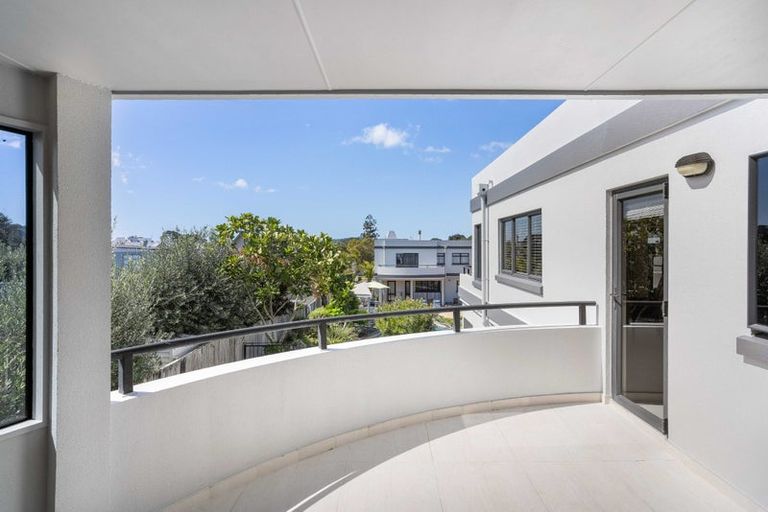 Photo of property in 6e The Dunes, Pauanui, Hikuai, 3579