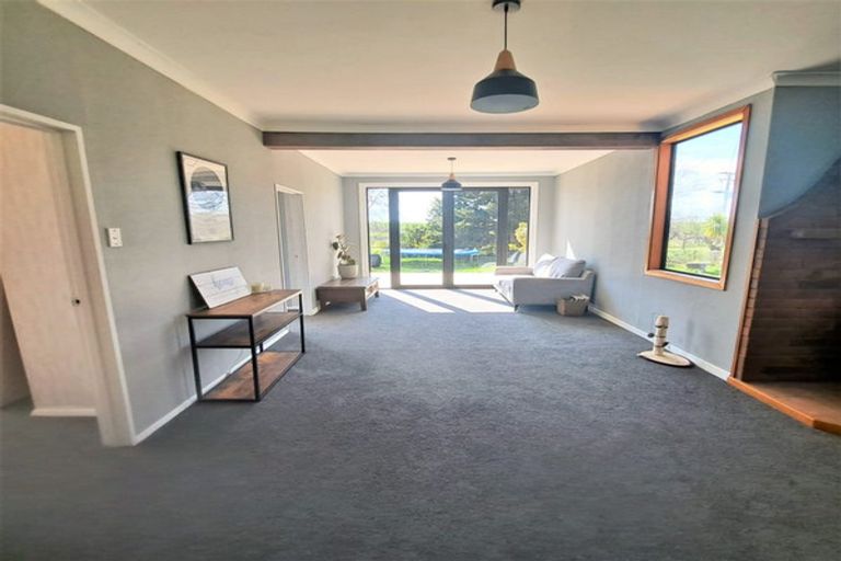 Photo of property in 51 Allan Street, Waiwera South, Clinton, 9584