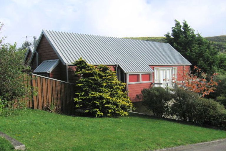 Photo of property in 13 Haast Close, Kelson, Lower Hutt, 5010