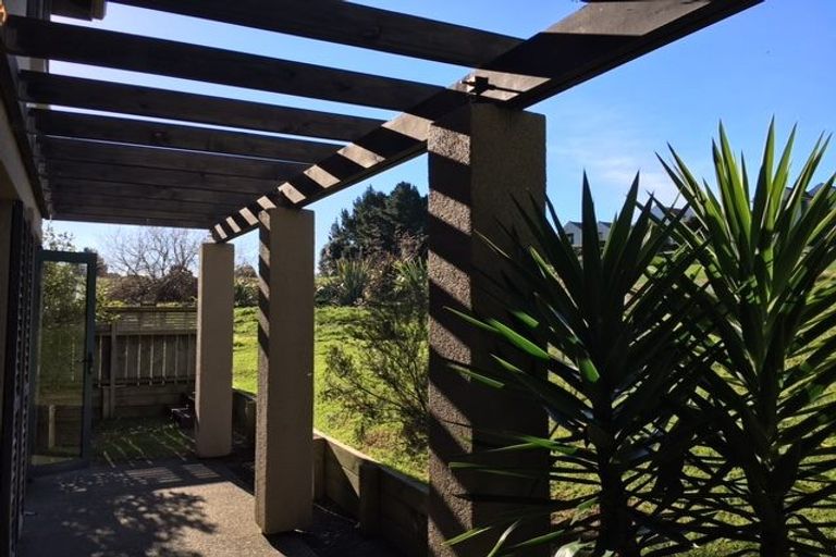 Photo of property in 33 Midshipman Court, Gulf Harbour, Whangaparaoa, 0930