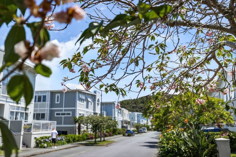 Photo of property in 140 Eaves Bush Parade, Orewa, 0931