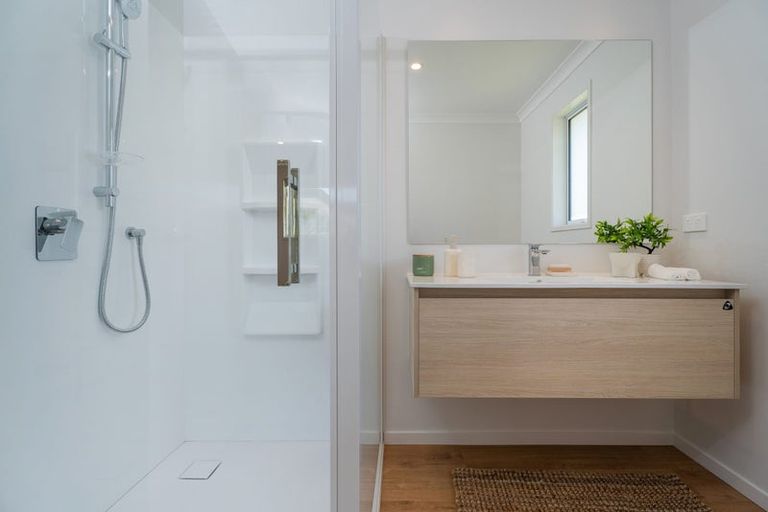 Photo of property in 43 Longreach Drive, Cooks Beach, Whitianga, 3591