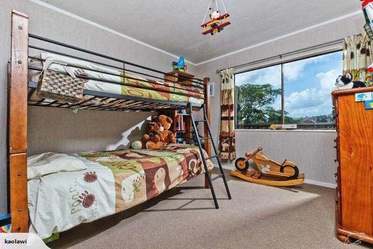 Photo of property in 90 Stapleford Crescent, Browns Bay, Auckland, 0630