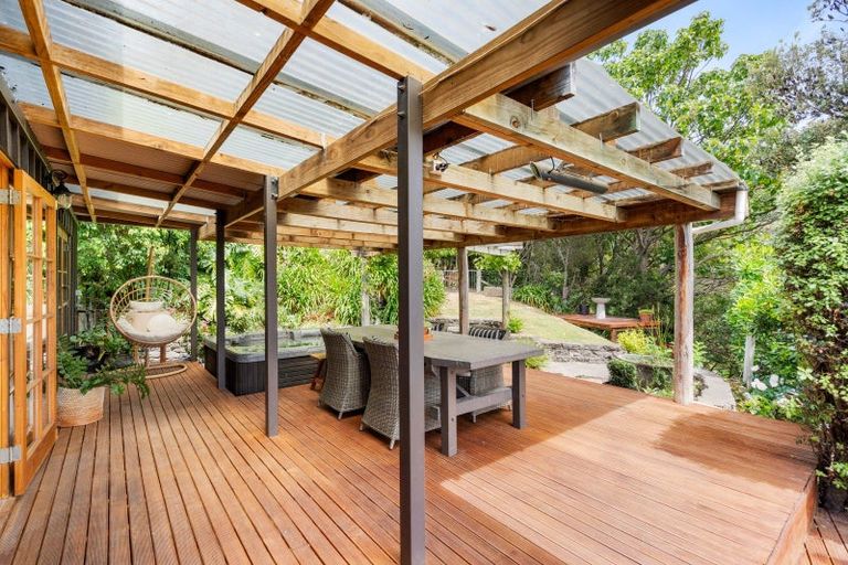 Photo of property in 313 Hill Road, Eskdale, Napier, 4182