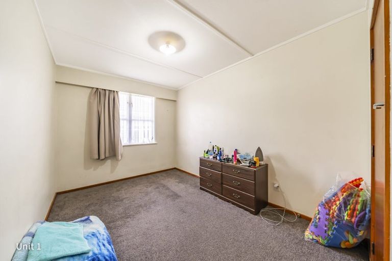 Photo of property in 2 Joseph Grove, Elderslea, Upper Hutt, 5018