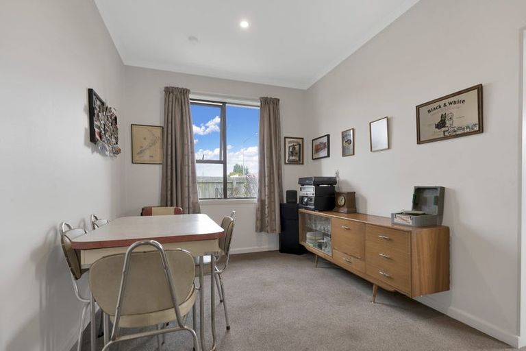 Photo of property in 37 Halswell Road, Hillmorton, Christchurch, 8025