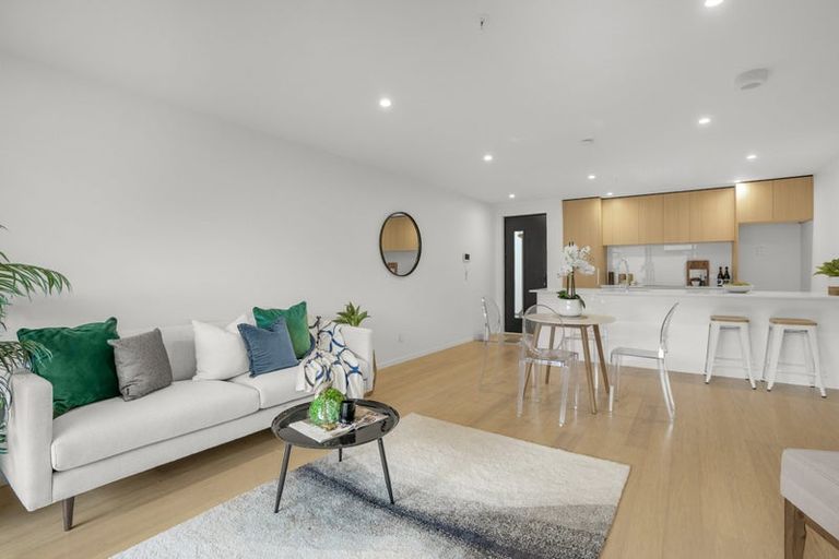 Photo of property in 11/200 Knights Road, Hutt Central, Lower Hutt, 5011