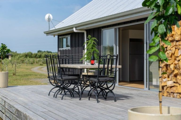 Photo of property in 262a Dakins Road, East Taratahi, Masterton, 5887