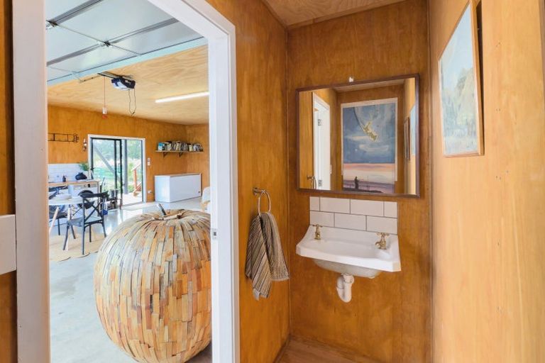 Photo of property in 50 Flax Cutter Lane, Woodside, Greytown, 5794