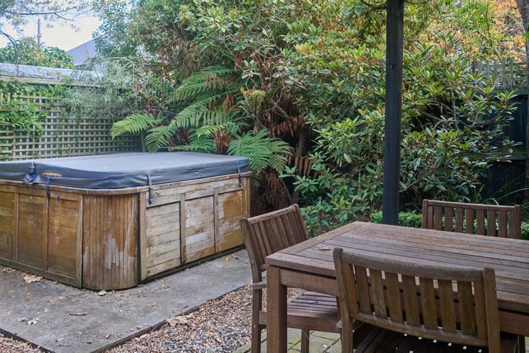 Photo of property in 28 Hassals Lane, Waltham, Christchurch, 8023