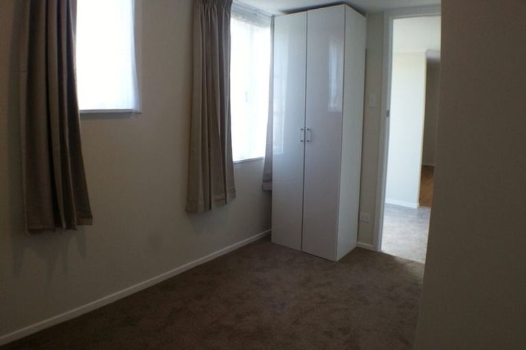 Photo of property in 5 West Coast Road, Glen Eden, Auckland, 0602