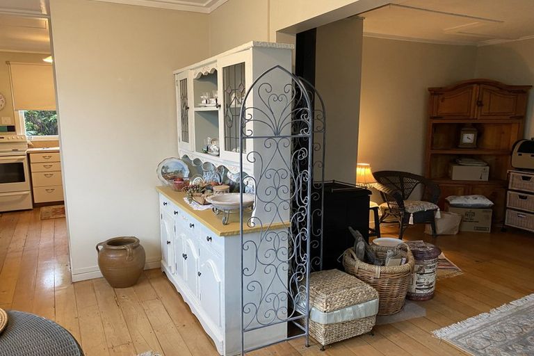 Photo of property in 5 Corbett Street, Hector, 7822