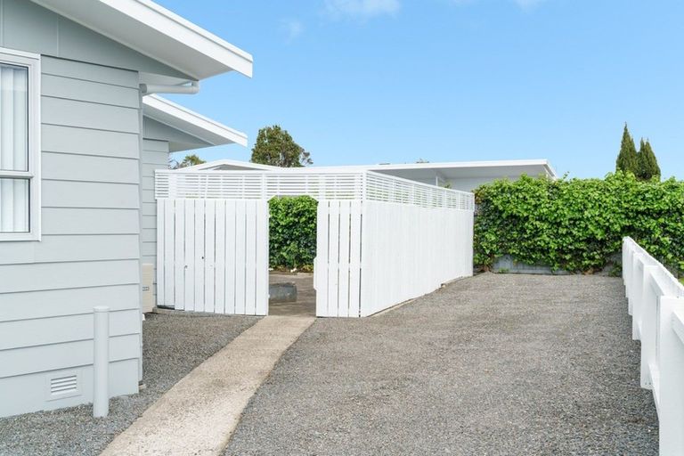 Photo of property in 14 Girven Road, Mount Maunganui, 3116