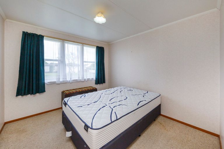 Photo of property in 17 Cavendish Crescent, Awapuni, Palmerston North, 4412