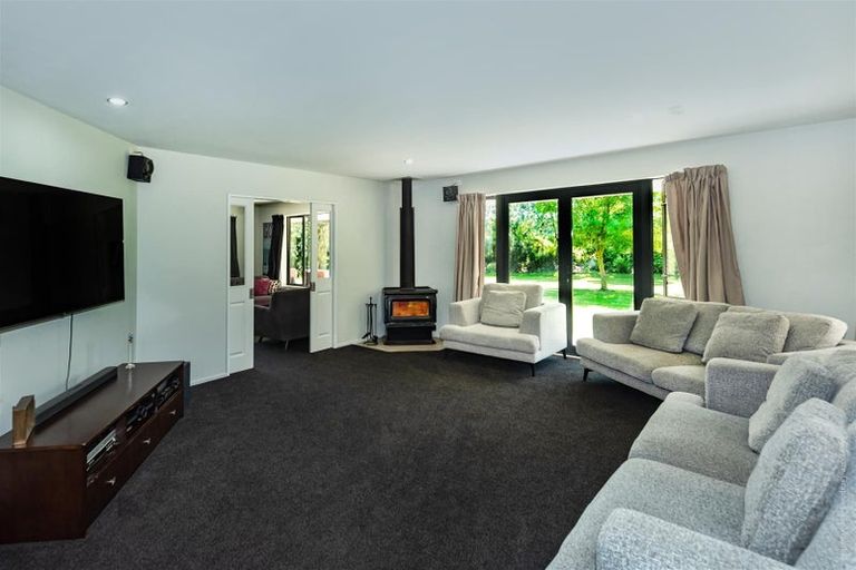 Photo of property in 77 Tramway Road, Kirwee, Darfield, 7571